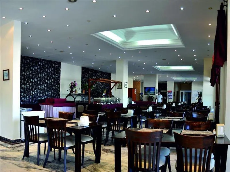 Grand Panorama Hotel 말마리스