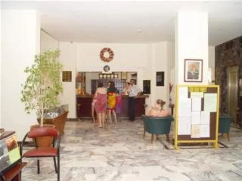 Grand Panorama Hotel 말마리스